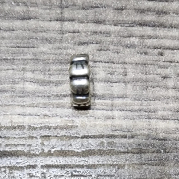 Pandora Retired Small Bow Ribbon Spacer Bead Charm - Picture 5 of 9